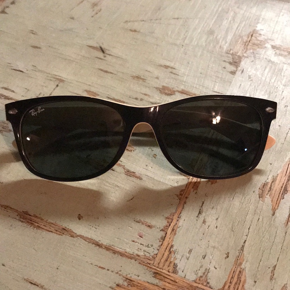 Ray-Ban Wayfarers.